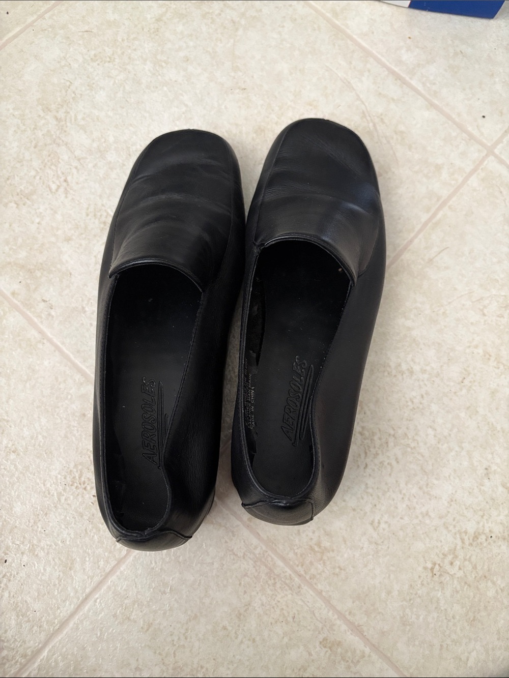 AEROSOLES Black Slip-On Womens Comfort Loafers